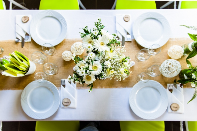 Photo de la décoration de la table des mariés